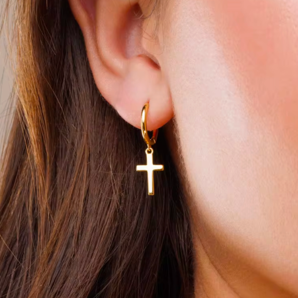 Canzara™ Cross Necklace